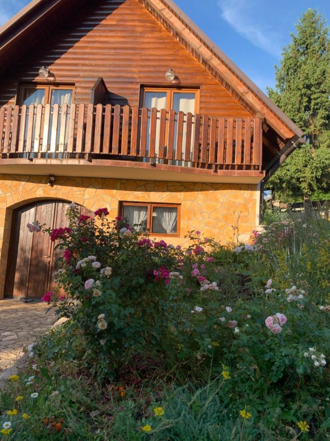 Guesthouse Stefanac Otocac Ngoại thất bức ảnh